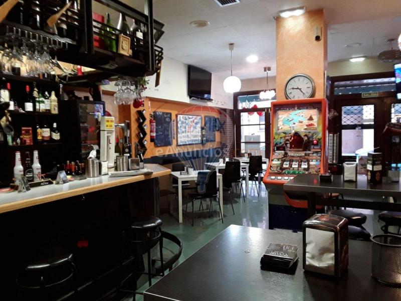 Local Comercial en alquiler en Calle Saavedra, Gijón, El Llano, Gijón