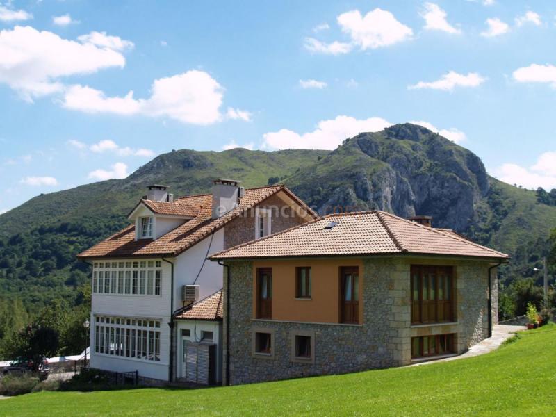 Adosado en venta en  caserio quintanal, San Claudio-Trubia-Las Caldas, Oviedo