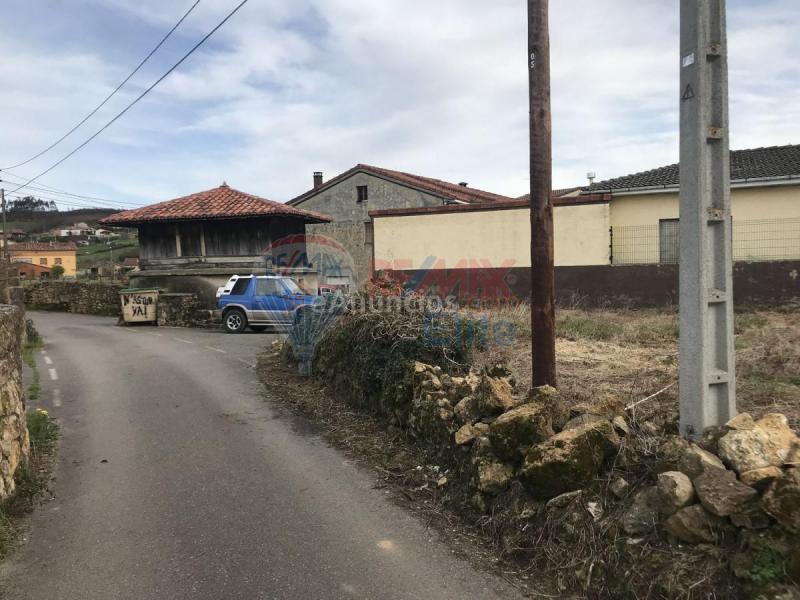 Casa Rural en venta en Calle Leceñes, Carbayin-Lieres-Valdesoto, Siero