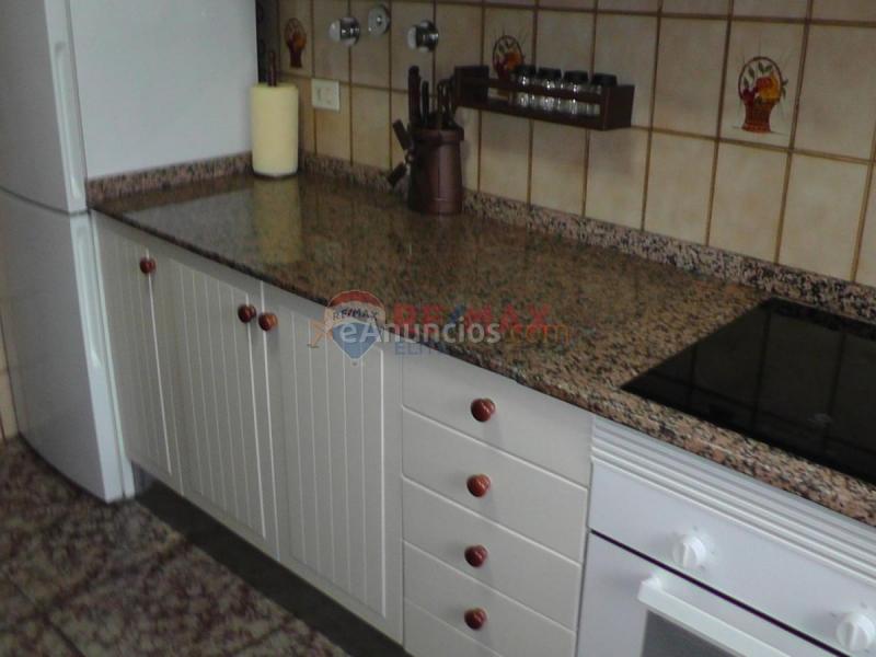 Apartamento en venta en Calle Ramón del Valle Ballina, Villaviciosa, Villaviciosa - Amandi, Villaviciosa