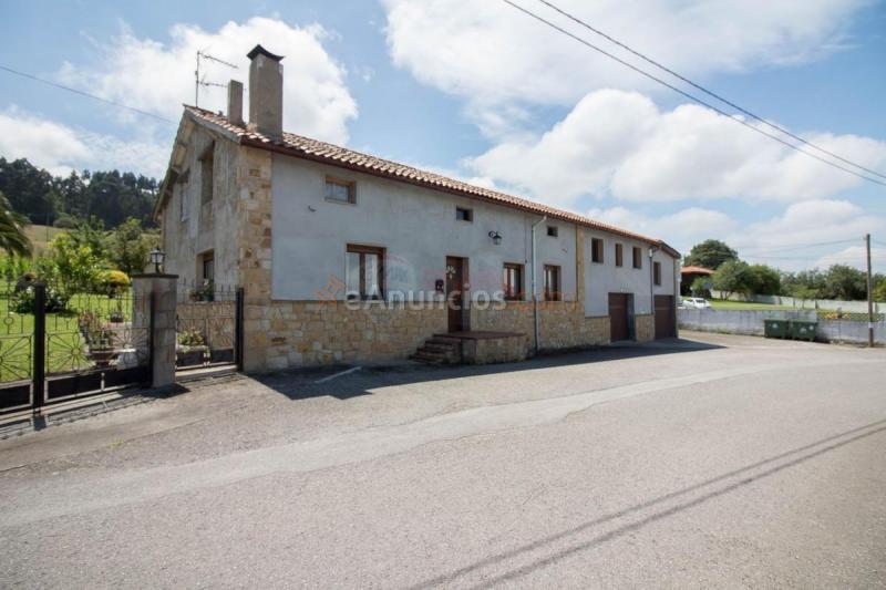 Adosado en venta en  Camín del Riche, Quintes - Arroes, Villaviciosa