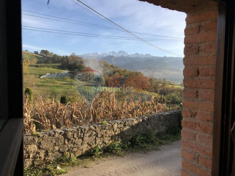 Casa Rural en venta en  Llenín, Cangas de Onís