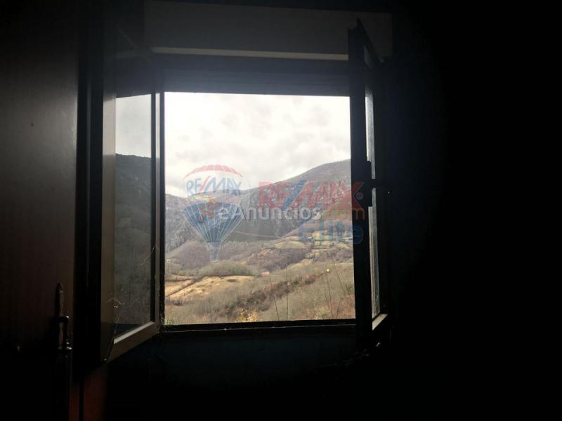 Casa Rural en venta en  HEDRADA, Teverga