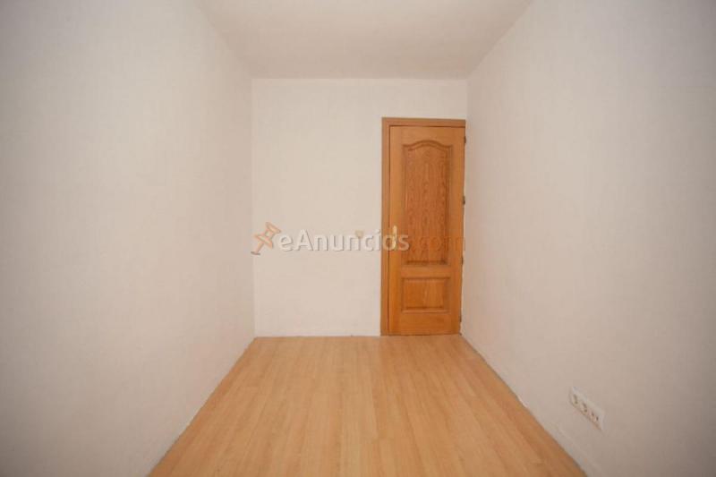 Apartamento en venta en  ALMENDRALEJO, Carabanchel, Madrid