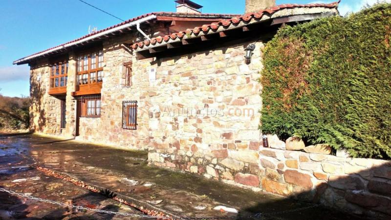 Adosado en venta en  Ermita Nuestra Señora de las Mercedes, Colunga