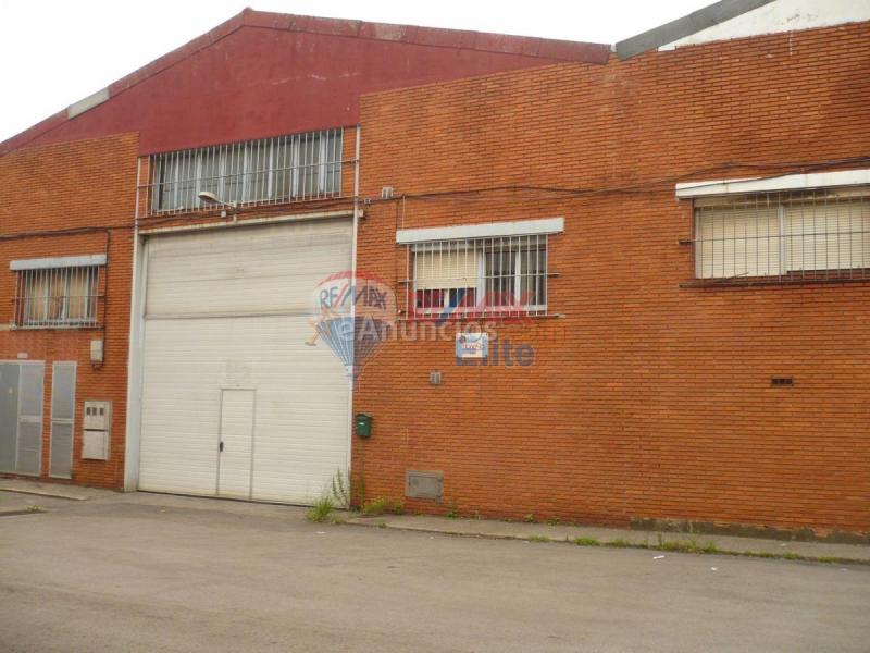 Edificio en alquiler en  poligono maximino vega, Oeste, Gijón