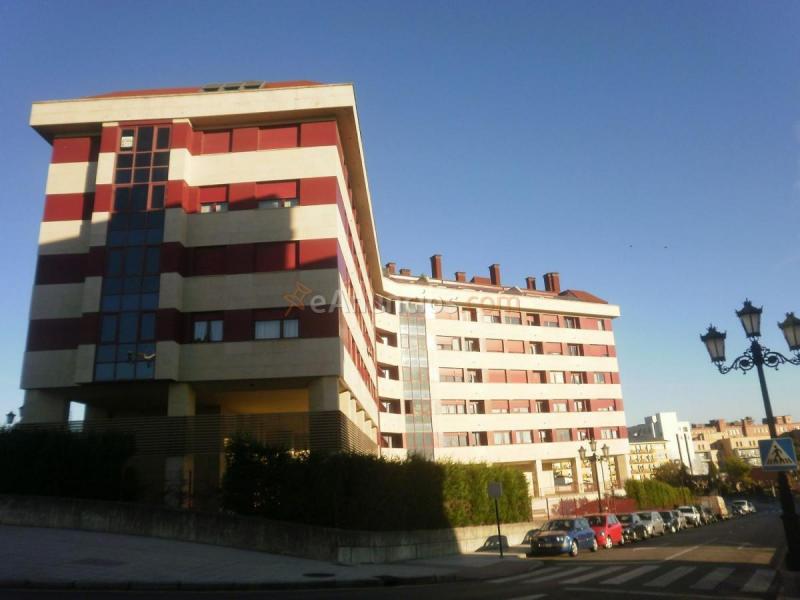 Apartamento en venta en Calle Morcín, Buenavista-Ería-Montecerrao, Oviedo