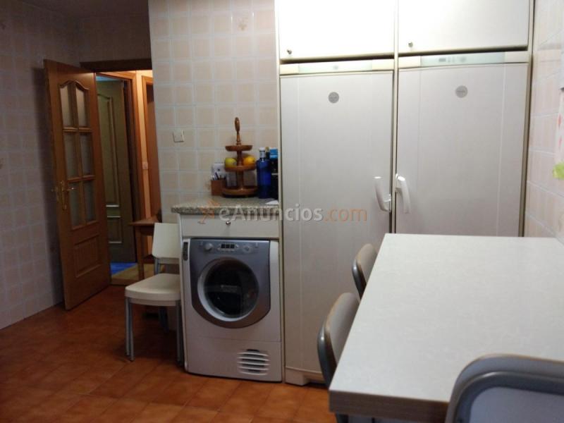 Apartamento en venta en Avenida Portugal, Sur, Gijón