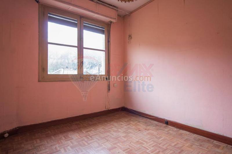 Apartamento en venta en Calle Covadonga, Infiesto