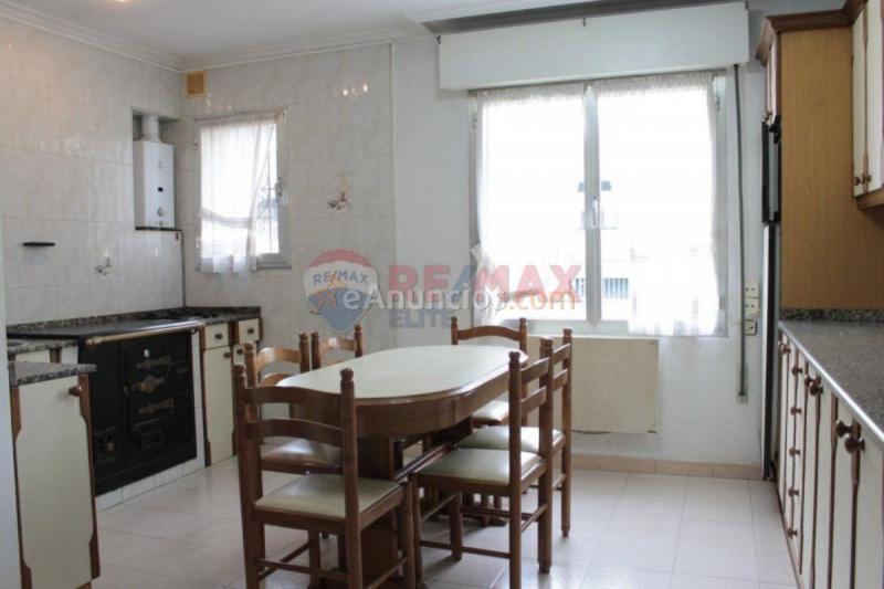 Apartamento en venta en Calle Fontaneros, Sur, Gijón