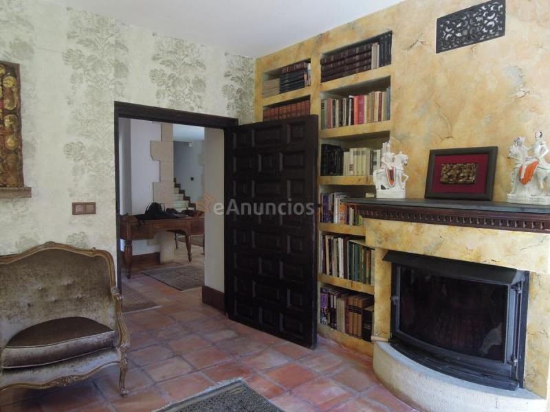 Adosado en venta en  SANTANDER, Valle de Sedano