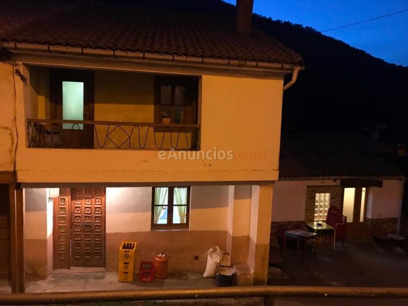 Casa en venta en  Collado, Aller