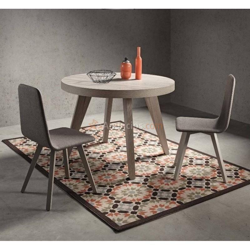 Mesa de comedor de estilo nórdico acabado roble redonda y extensible