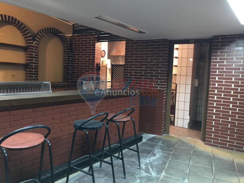 Local Comercial en alquiler en  Rey Favila, Cangas de Onís