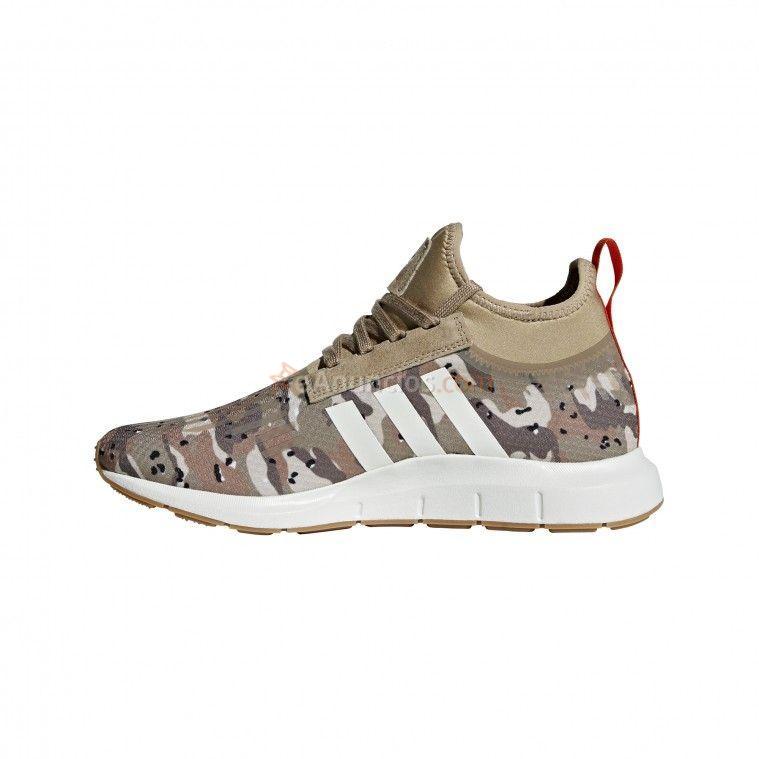 SWIFT RUN BARRIER CAMO BEIGE