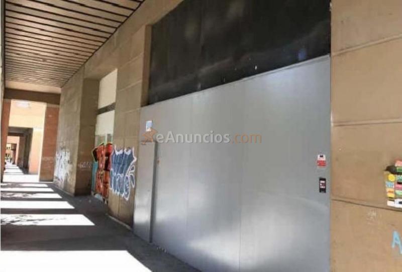 Local Comercial en venta en Avenida de Asturias, Tetuán, Madrid