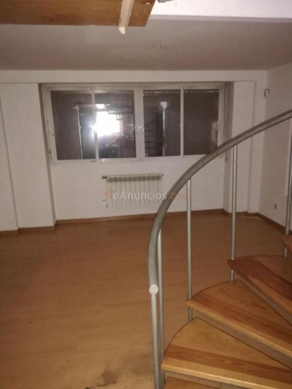 Apartamento en venta en  Virgen del Lluc, Ciudad Lineal, Madrid