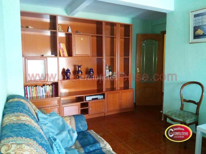 Apartamento en alquiler en Calle CHORRILLO, Casco Histórico, Alcalá de Henares