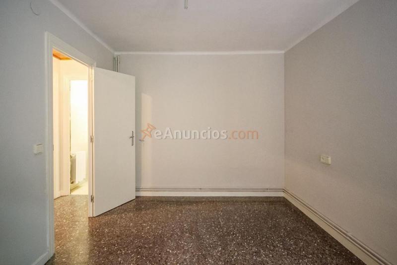 Apartamento en venta en  Centre, Rubí