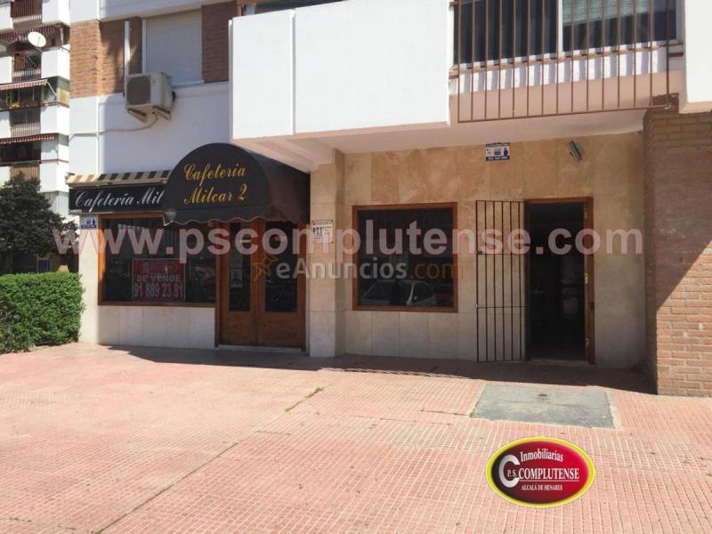 Local Comercial en venta en  Val, Alcalá de Henares