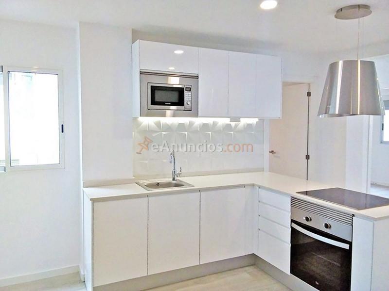 Apartamento en venta en Calle del Monestir de Poblet, Campanar, Valncia