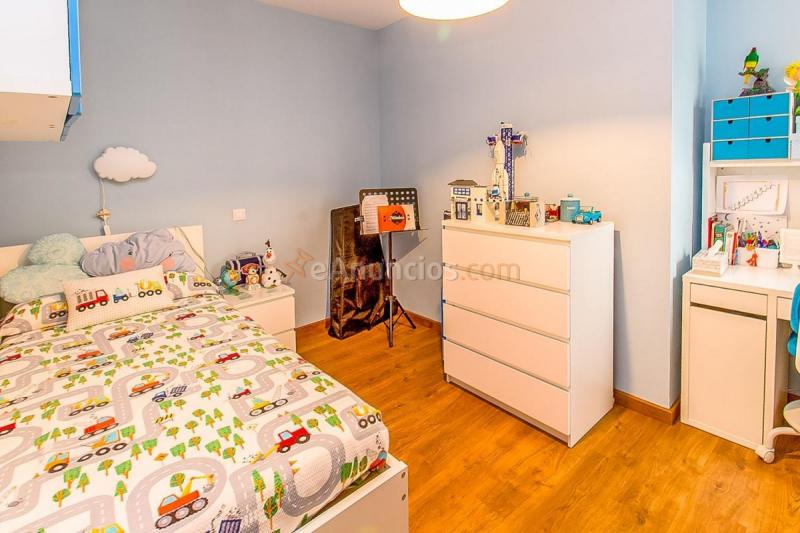 Apartamento en venta en  Pau 2 - 600, Puertollano