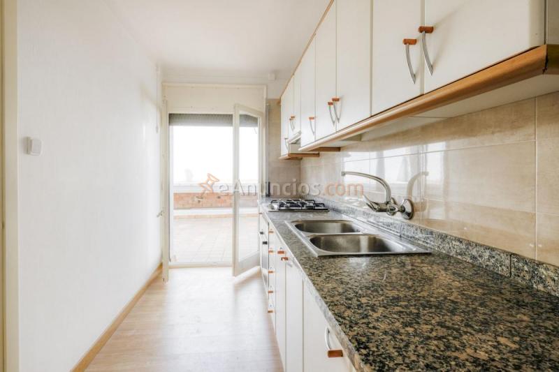 Adosado en venta en  Estadi-Horta Vermella-Santa Anna, Vic