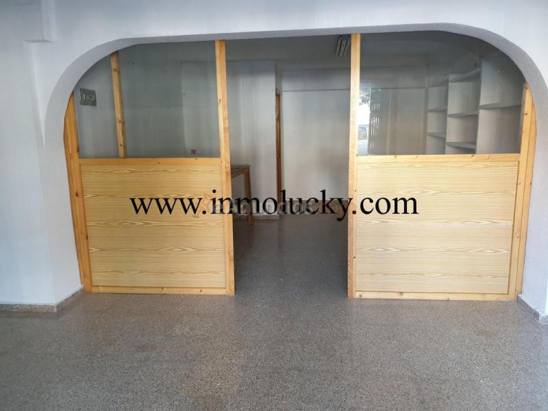 Local Comercial en venta en Calle de la Mare de Déu de Montiel, El Alborgí, Paterna