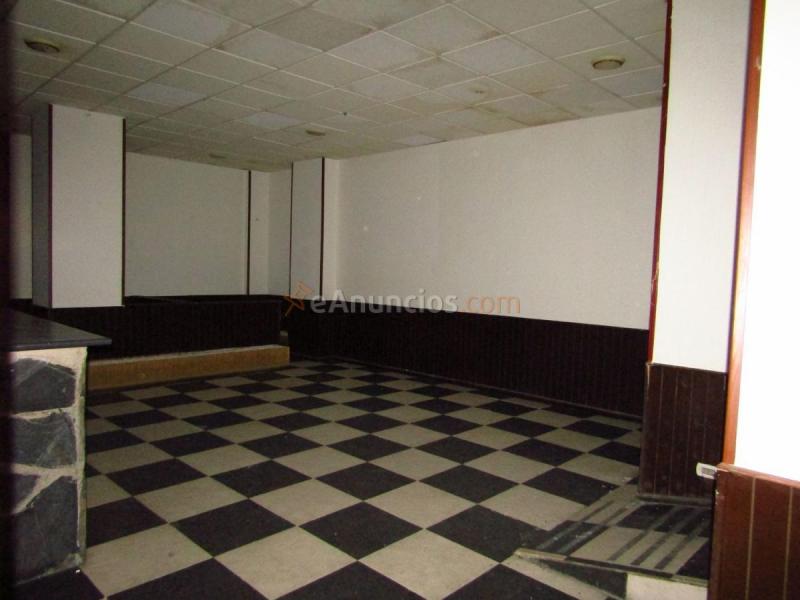 Local Comercial en venta en Calle de Nazaret, La Serna, Fuenlabrada