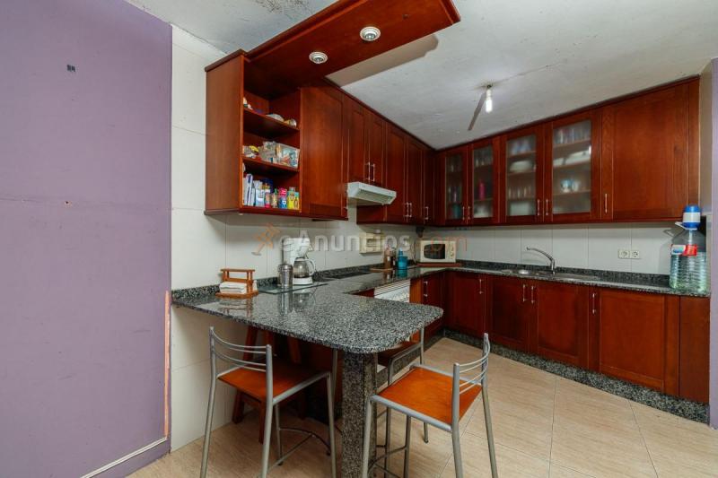 Adosado en venta en  Comesaña - Matamá, Vigo