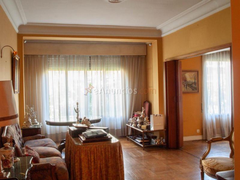 Apartamento en venta en Paseo de San Francisco de Sales, Chamberí, Madrid