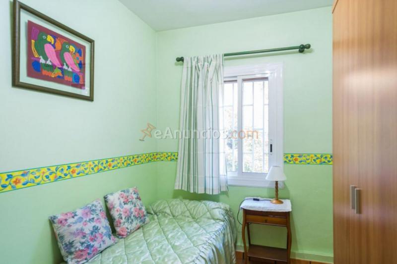 Adosado en venta en  Castellví de Rosanes