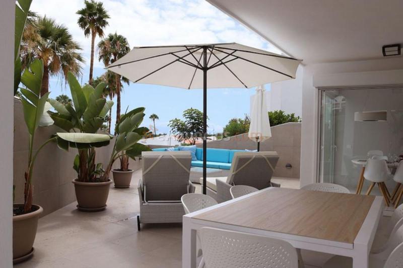 Apartamento en venta en  Av. Austria, Costa Adeje, Adeje