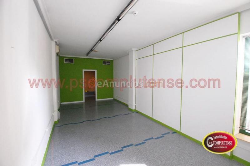 Local Comercial en venta en  Val, Alcalá de Henares