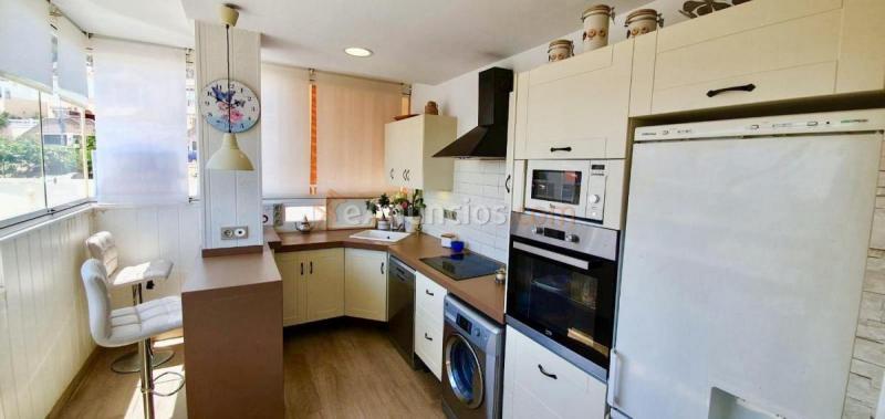 Apartamento en venta en  Cotomar - Urbanizaciones, Rincón de la Victoria