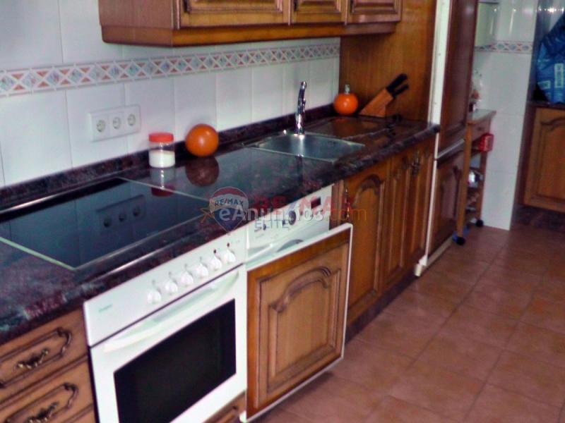 Apartamento en venta en Calle Ramón del Valle Ballina, Villaviciosa - Amandi, Villaviciosa