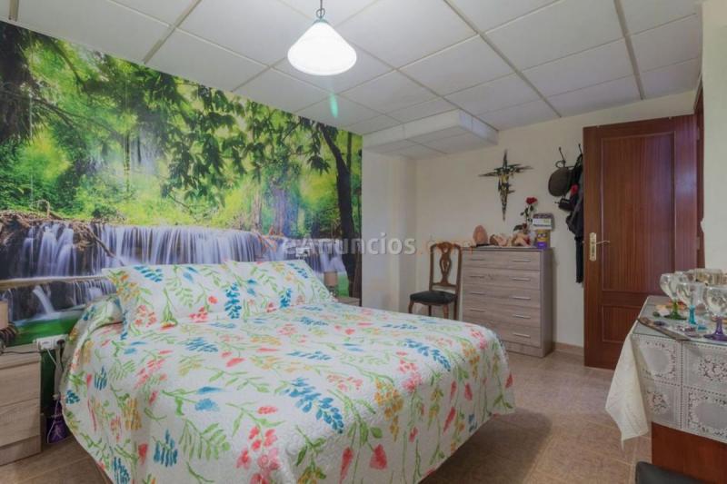 Adosado en venta en  Carcabuey