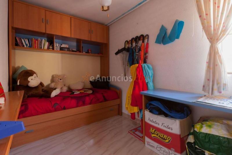 Adosado en venta en  Carcabuey