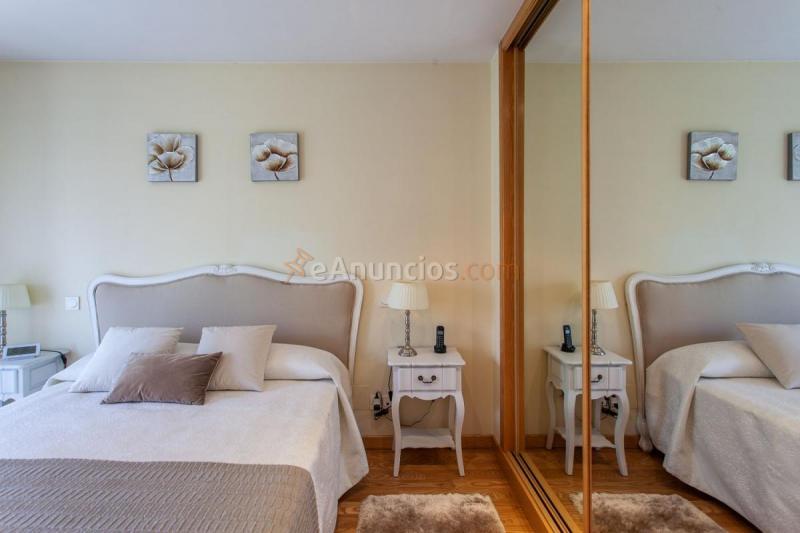 Adosado en venta en  San Lazaro - Meixonfrio, Santiago de Compostela