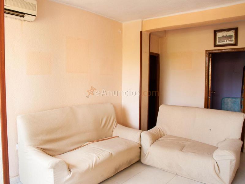 Apartamento en venta en Calle de Eugenia de Montijo, Carabanchel, Madrid