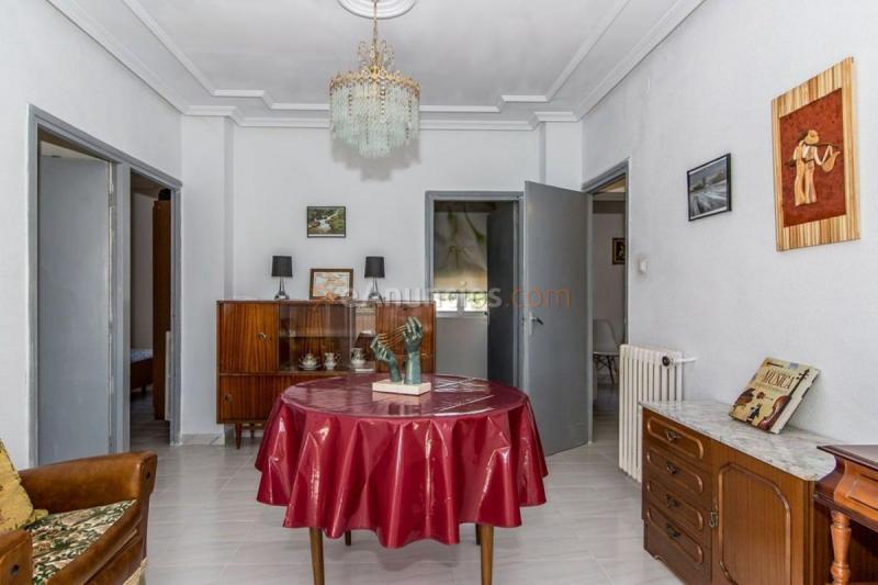 Apartamento en venta en  La Bañeza