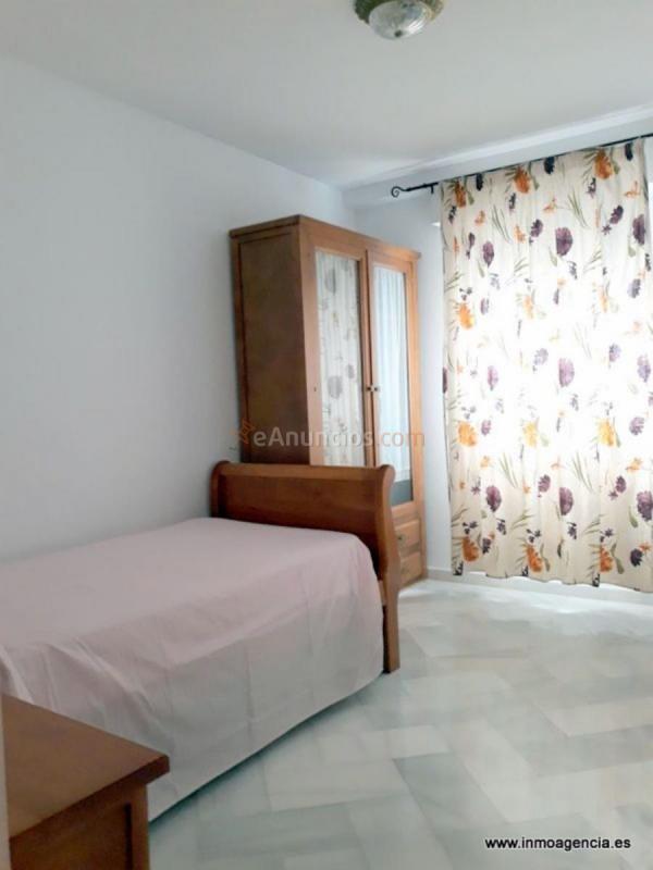 Apartamento en alquiler en Calle Pérez Hervás, Sevilla, Santa Justa - Miraflores - Cruz Roja, Sevilla