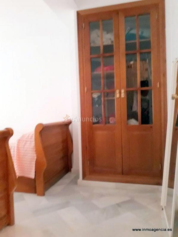 Apartamento en alquiler en Calle Pérez Hervás, Sevilla, Santa Justa - Miraflores - Cruz Roja, Sevilla