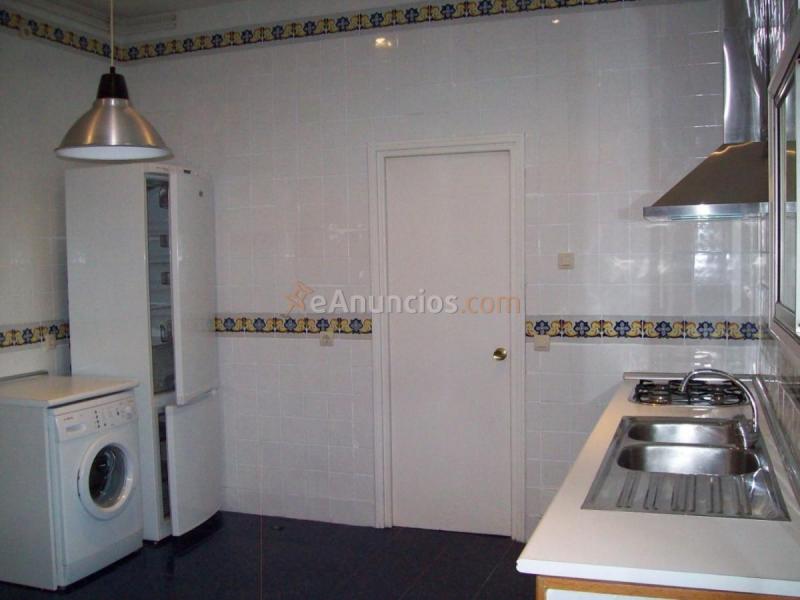 Adosado en alquiler en  Hortaleza, Madrid