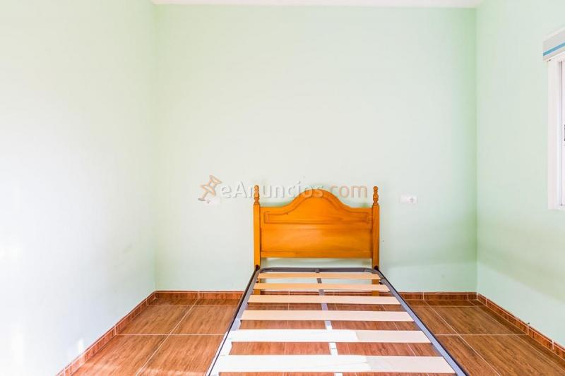 Adosado en venta en  Oria