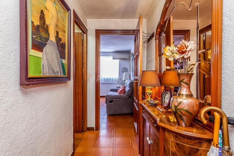 Apartamento en venta en  Ciudad Lineal, Madrid