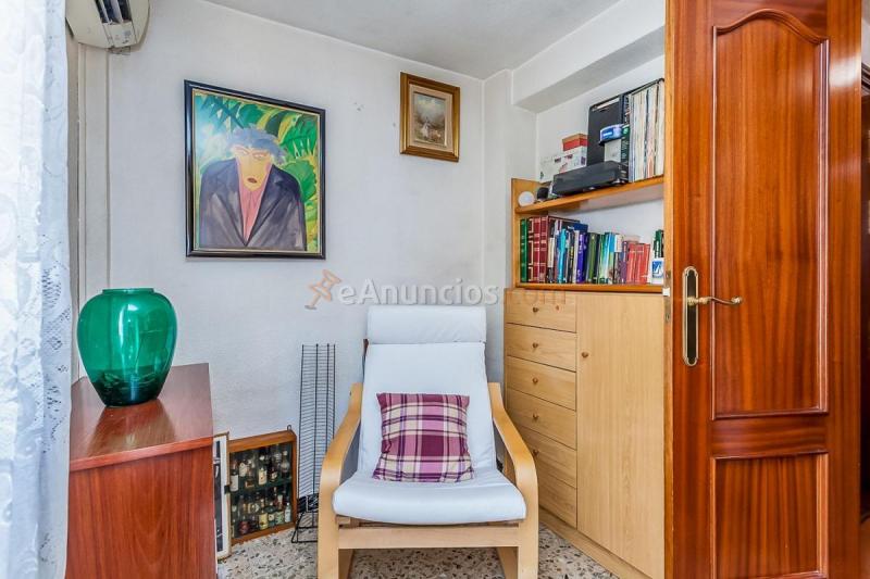 Apartamento en venta en  Ciudad Lineal, Madrid