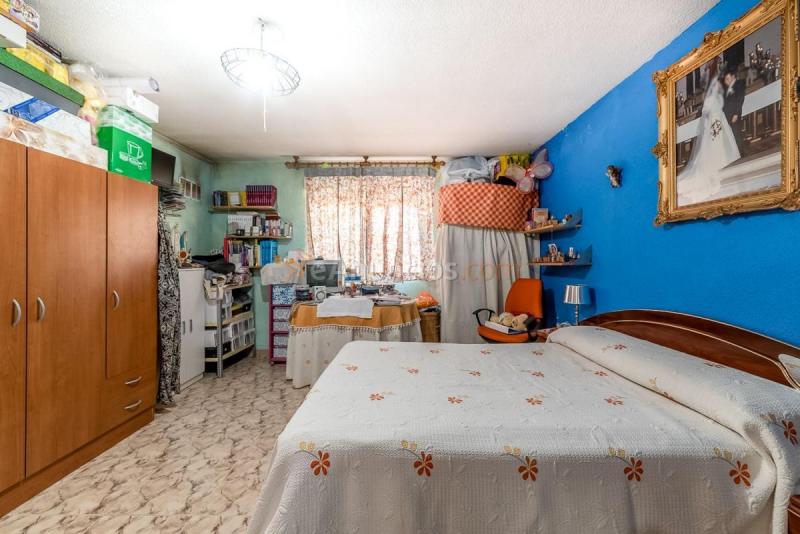 Adosado en venta en  Colmenar de Oreja