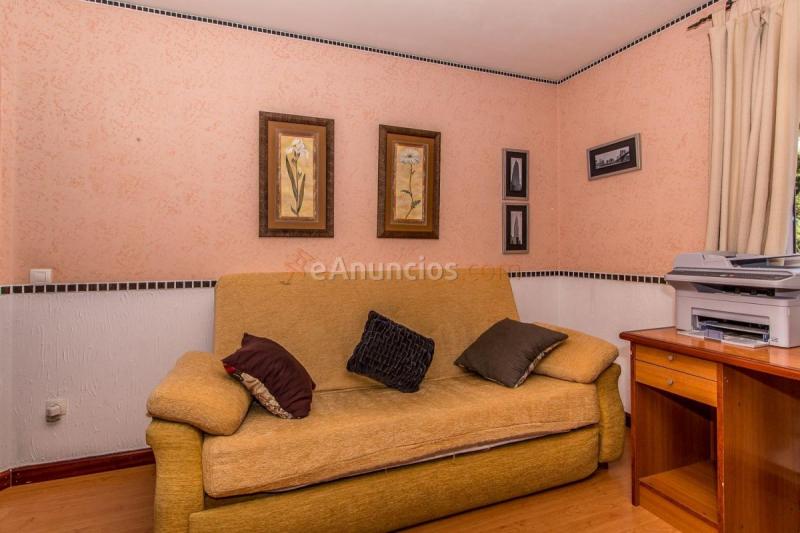 Adosado en venta en  Trobajo del Camino, San Andrés del Rabanedo