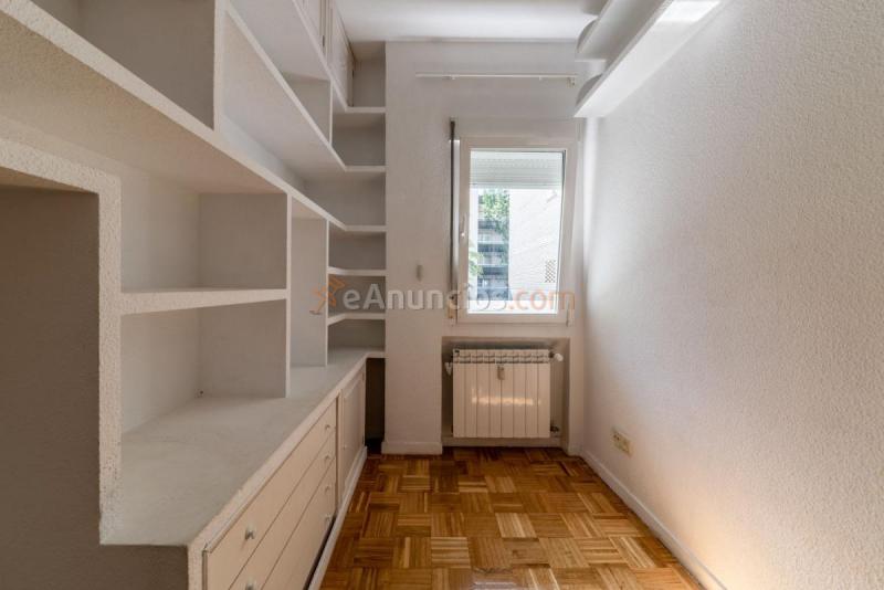 Apartamento en venta en  Zona Carretera del Plantío, Majadahonda